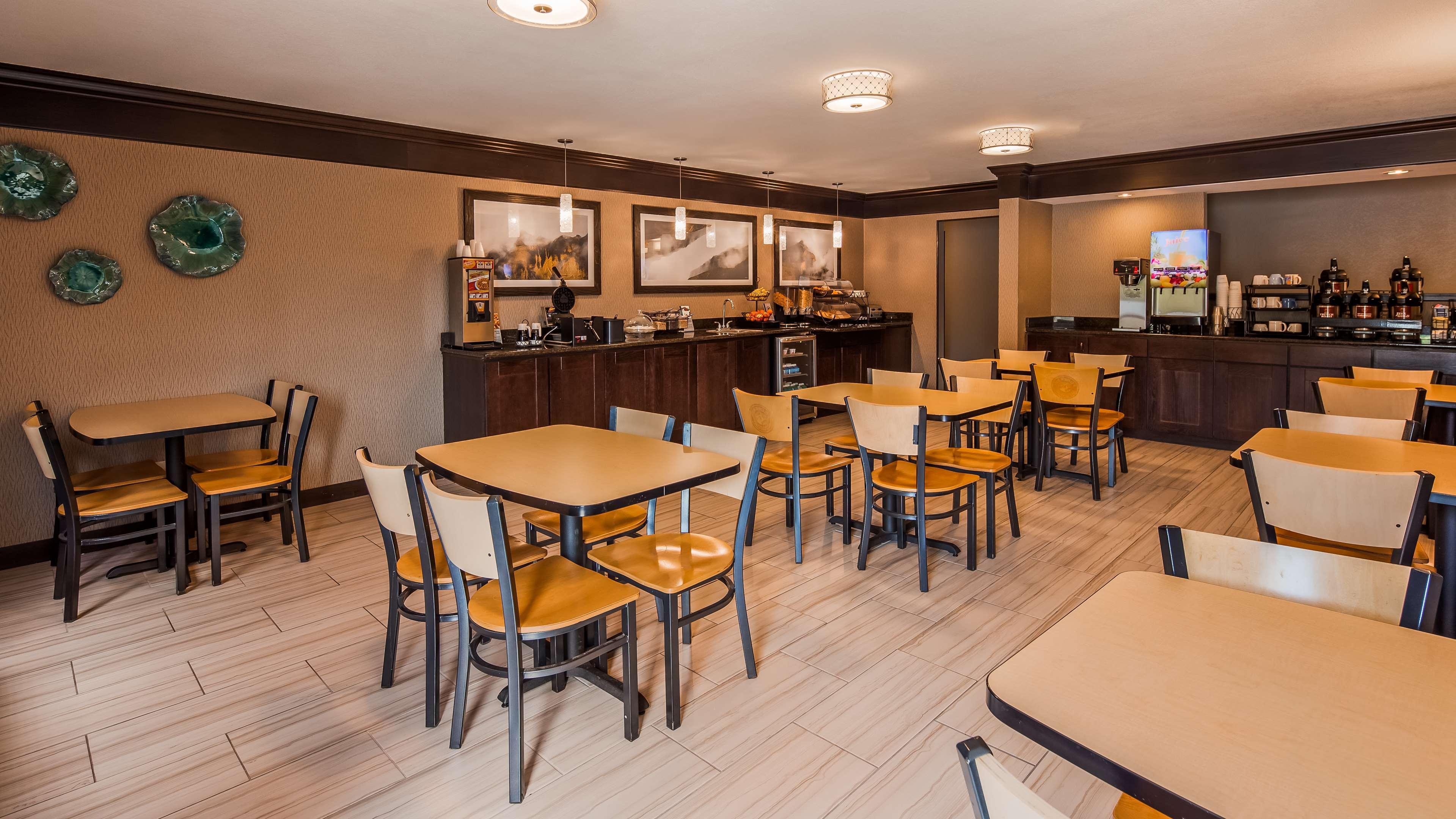 Best Western Black Hills Lodge Spearfish Exterior photo