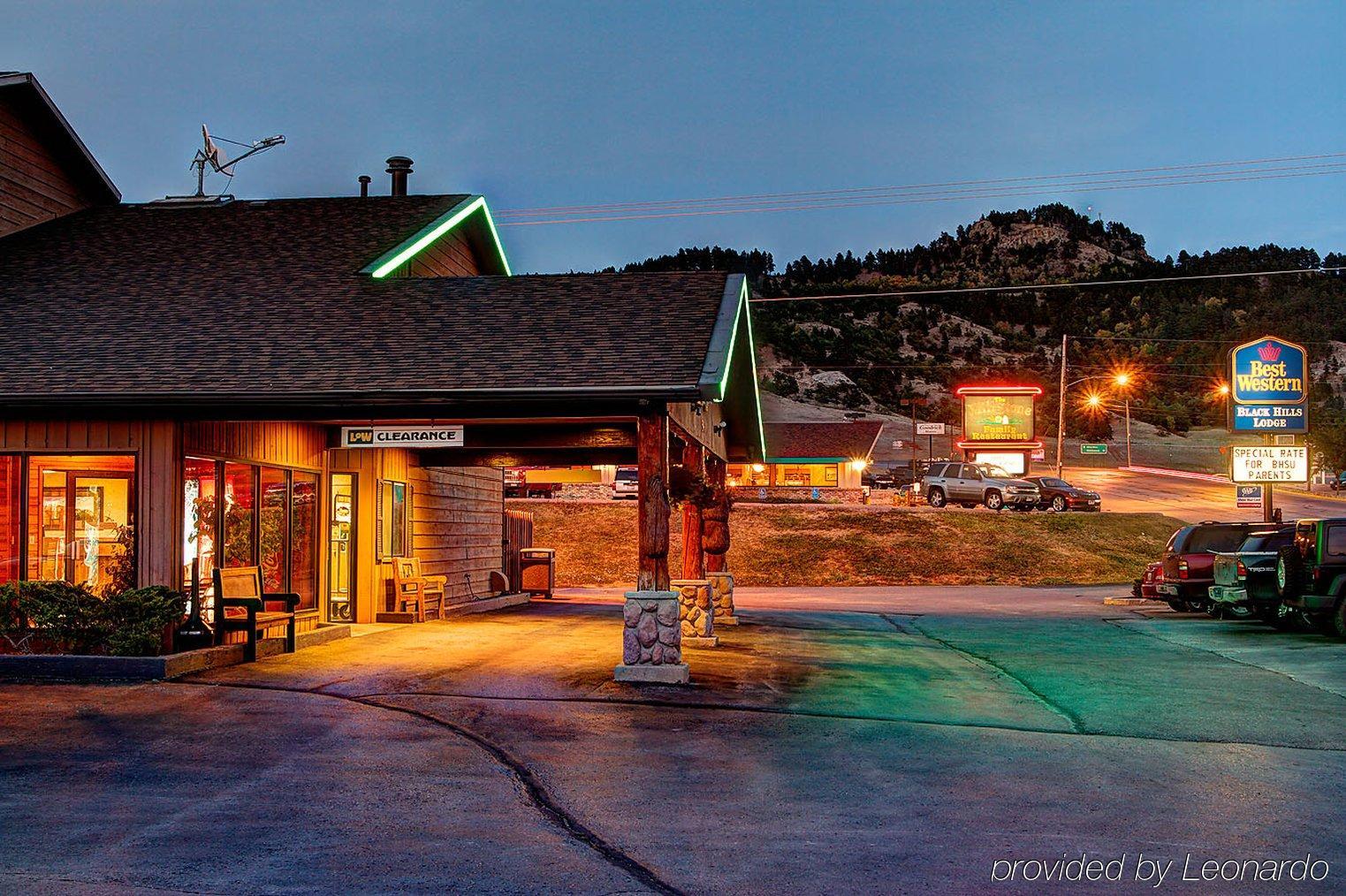 Best Western Black Hills Lodge Spearfish Exterior photo