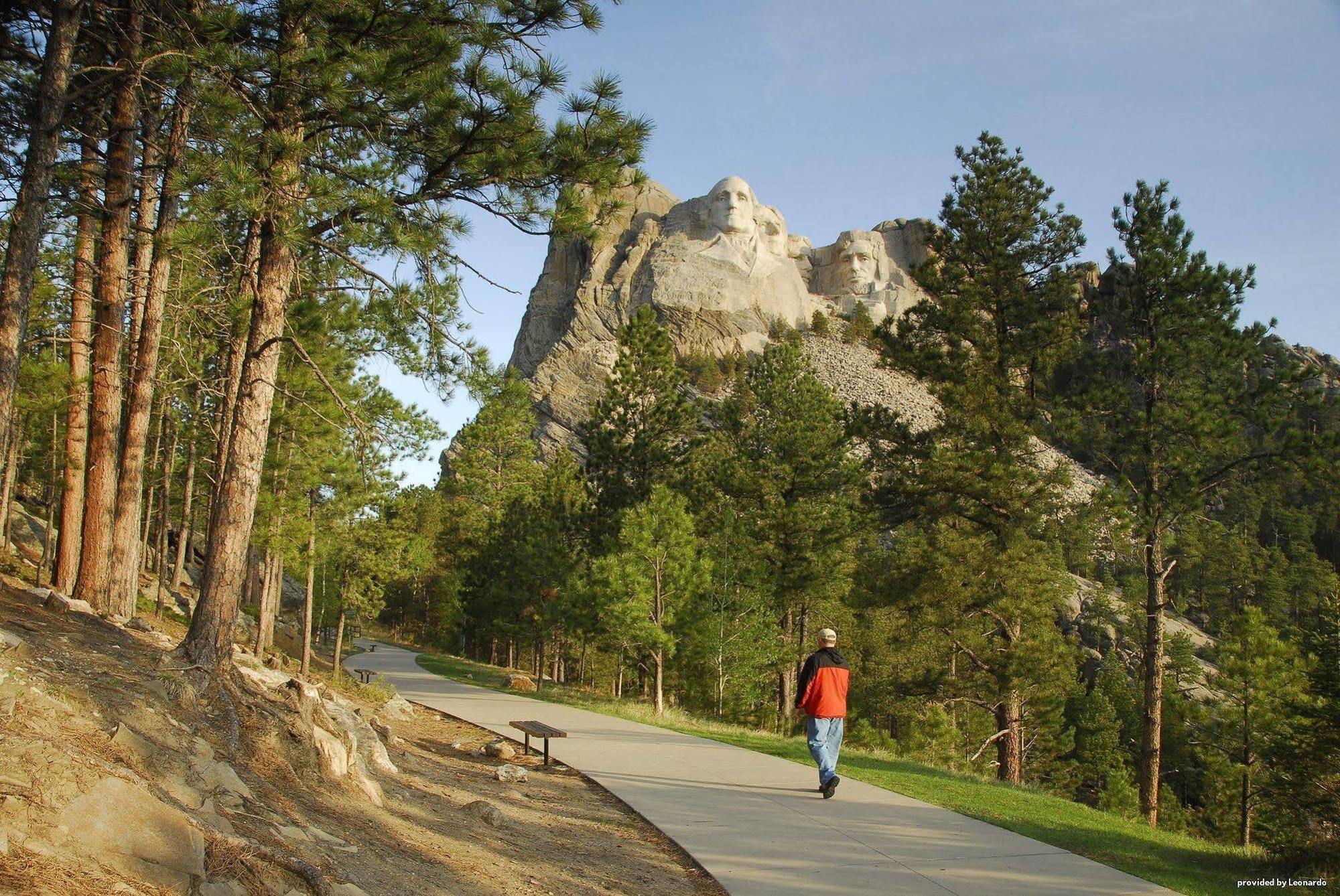 Best Western Black Hills Lodge Spearfish Exterior photo
