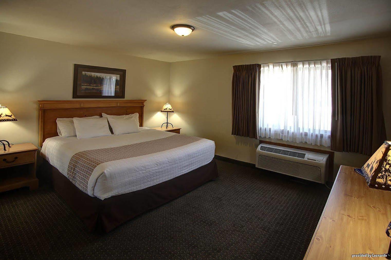 Best Western Black Hills Lodge Spearfish Room photo